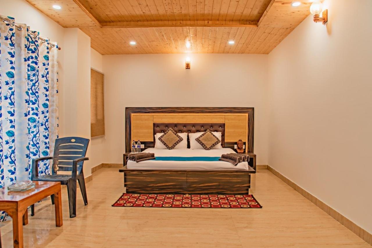 Mystic Kasauli I Pvt Balcony I Peacefull Area I Serviced Apt I By Exotic Stays Bagian luar foto