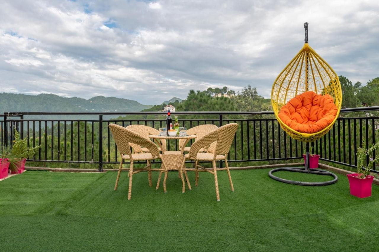 Mystic Kasauli I Pvt Balcony I Peacefull Area I Serviced Apt I By Exotic Stays Bagian luar foto